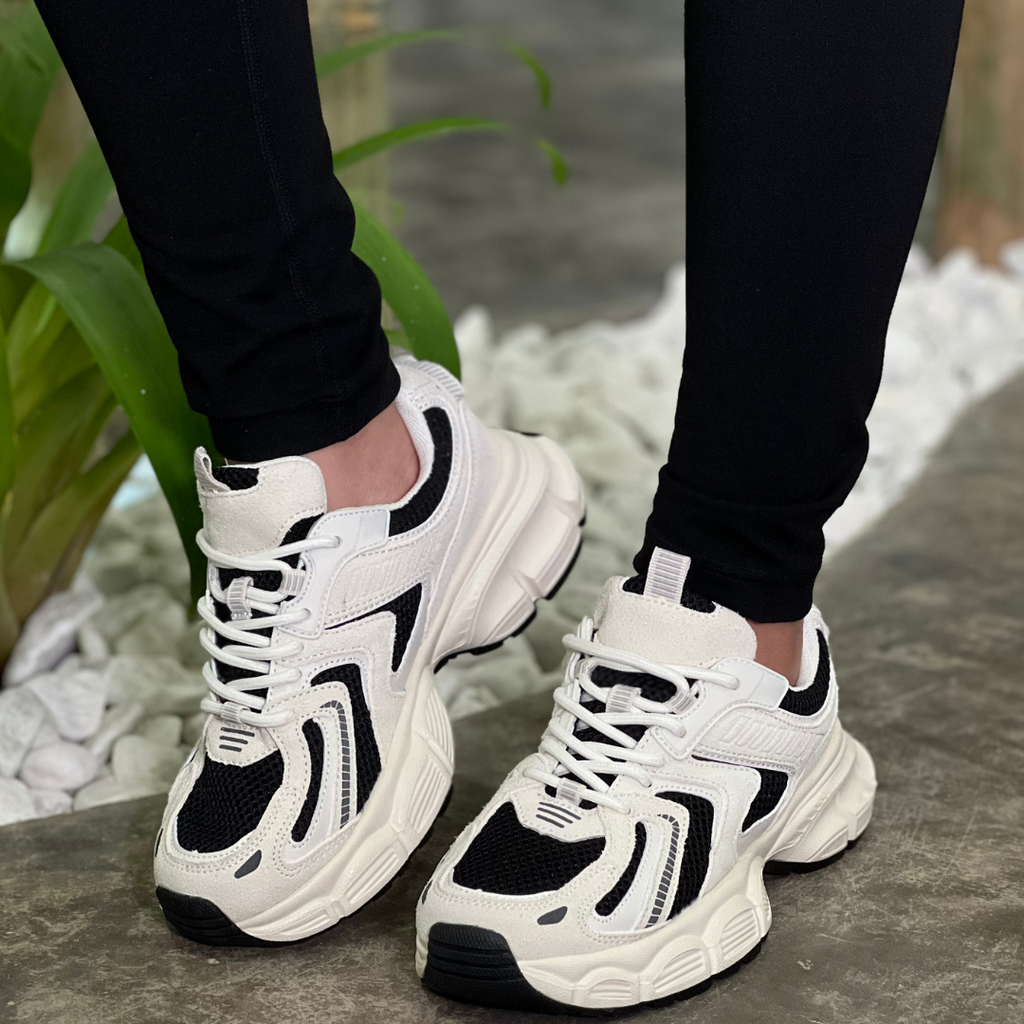 TENIS